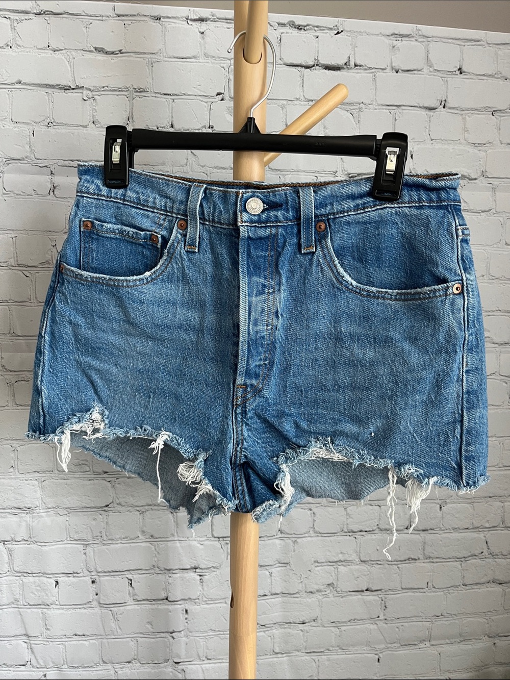 Women's Levi 501 Classic Raw-Hem Denim Shorts in Blue